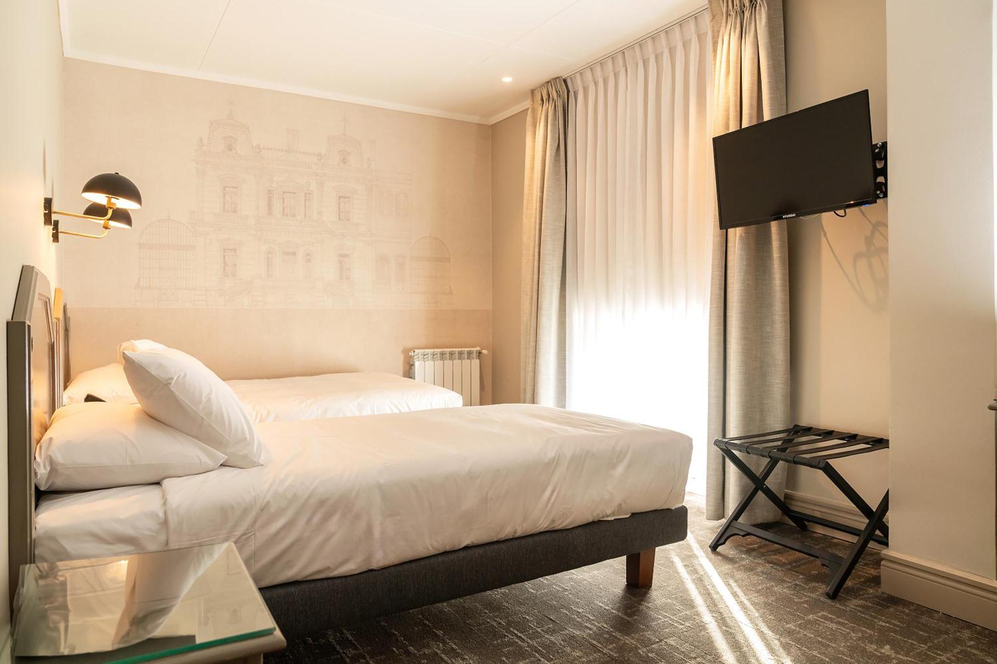 Hotel Jose Nogueira Punta Arenas Bagian luar foto