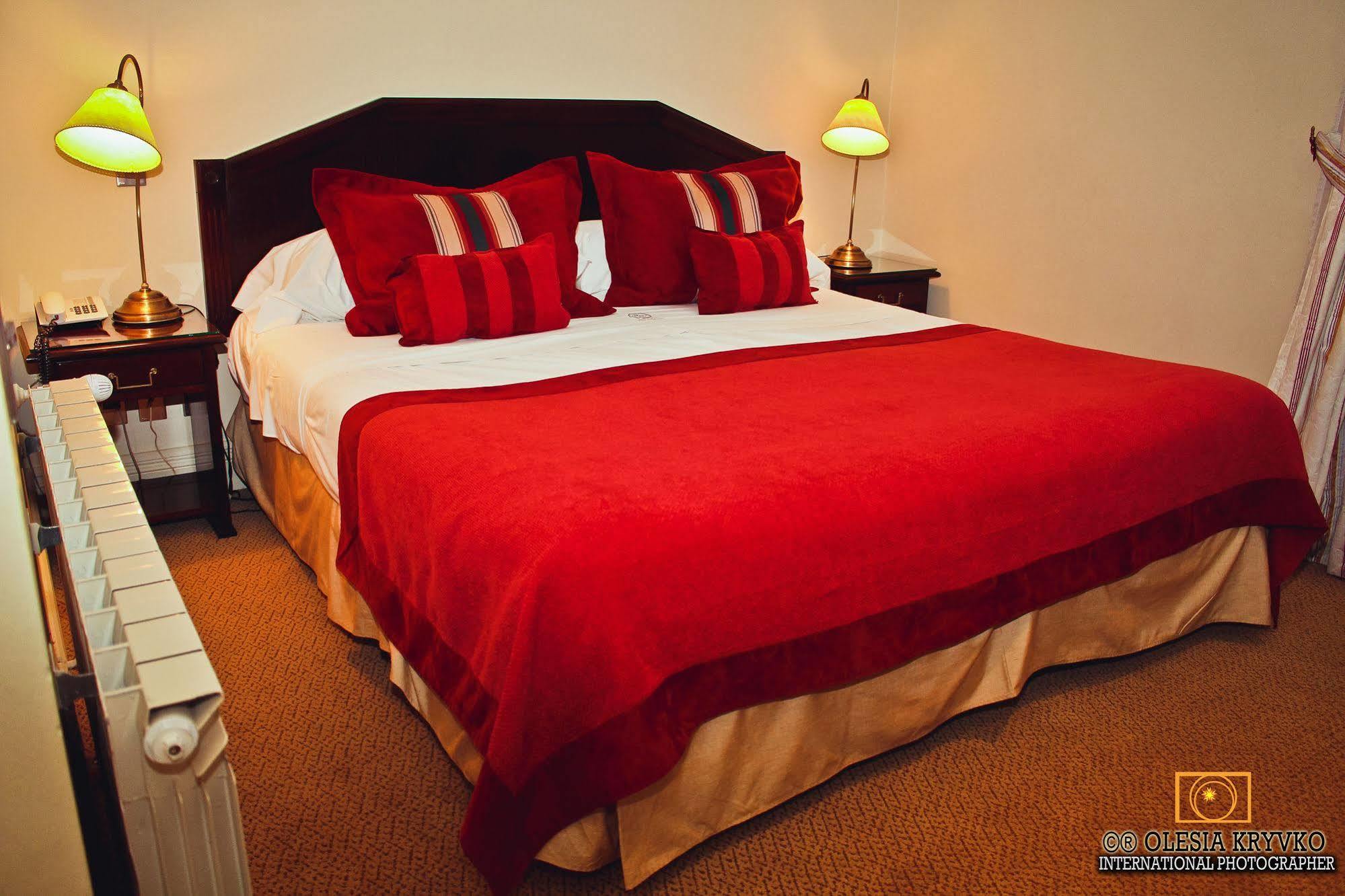 Hotel Jose Nogueira Punta Arenas Bagian luar foto